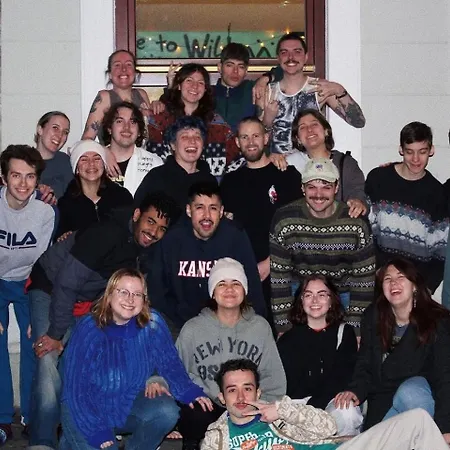 Wild Elephants 旅馆