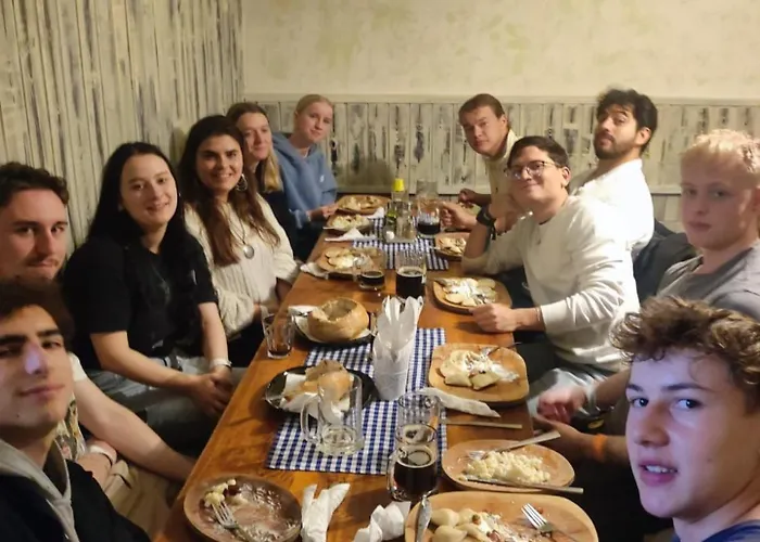 Wild Elephants 旅馆